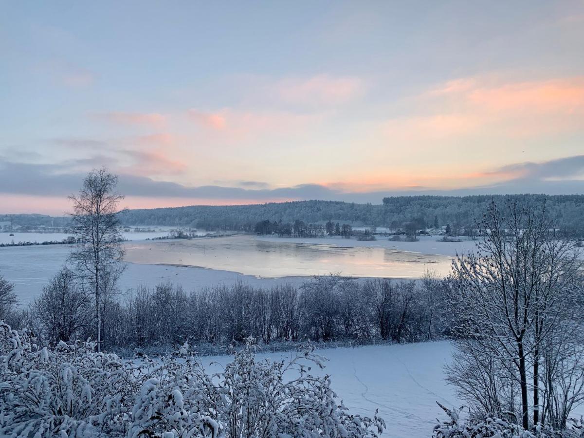 Stille X Weite - Hochwertige Wohnung Mit See-Panorama Kronburg Eksteriør bilde