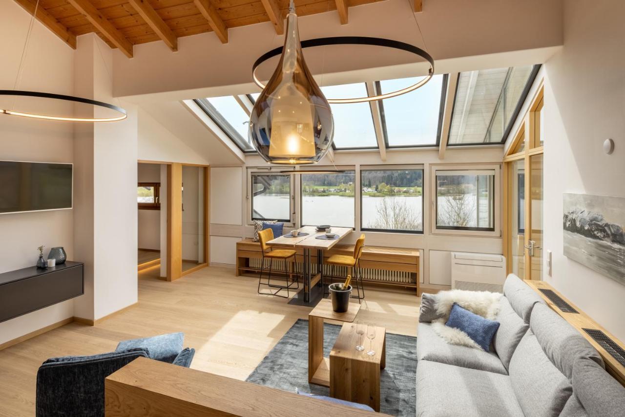 Stille X Weite - Hochwertige Wohnung Mit See-Panorama Kronburg Eksteriør bilde