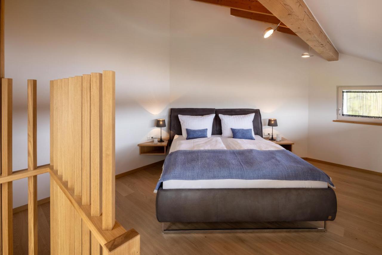Stille X Weite - Hochwertige Wohnung Mit See-Panorama Kronburg Eksteriør bilde